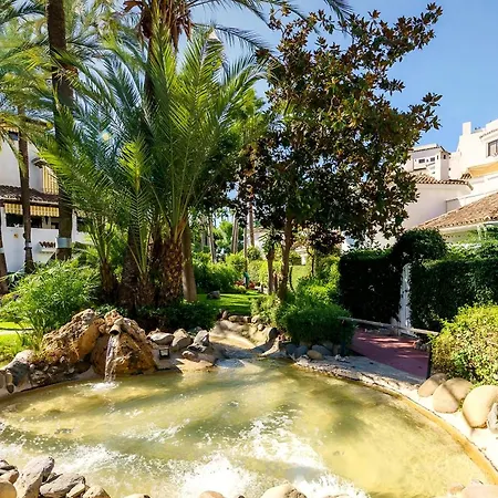 Golden Con Patio Y Piscina * Marbella